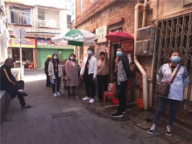 到社区了解民情.webp.jpg