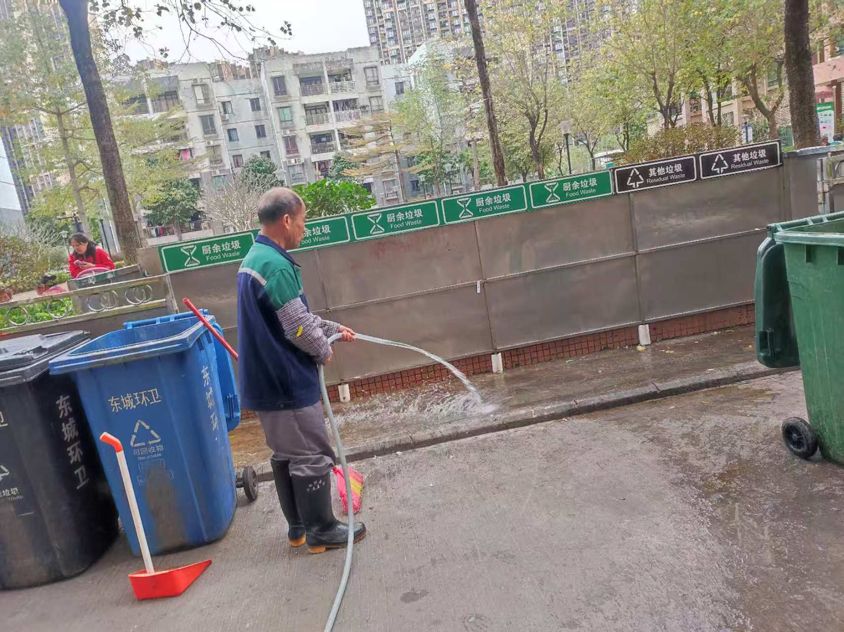 洗平台，垃圾池2.jpg