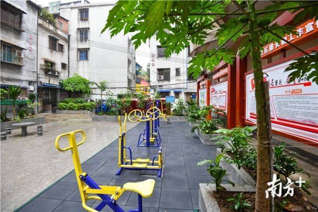 东门社区