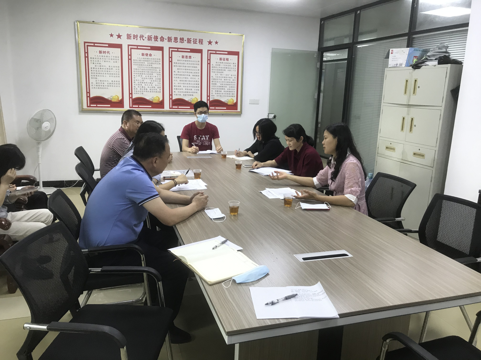 清城区人大常委会副主任潘艳嫦到源潭镇调研指导