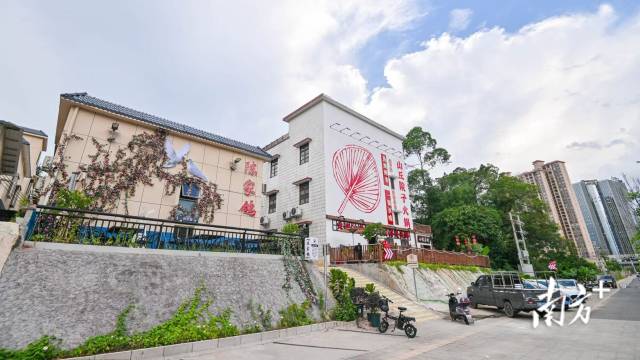 凤凰社区静福路打造餐饮新业态。南方+记者 曾亮超 摄